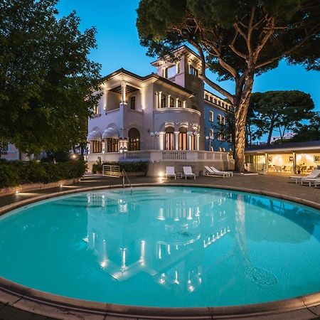 Hotel De La Ville Riccione Kültér fotó