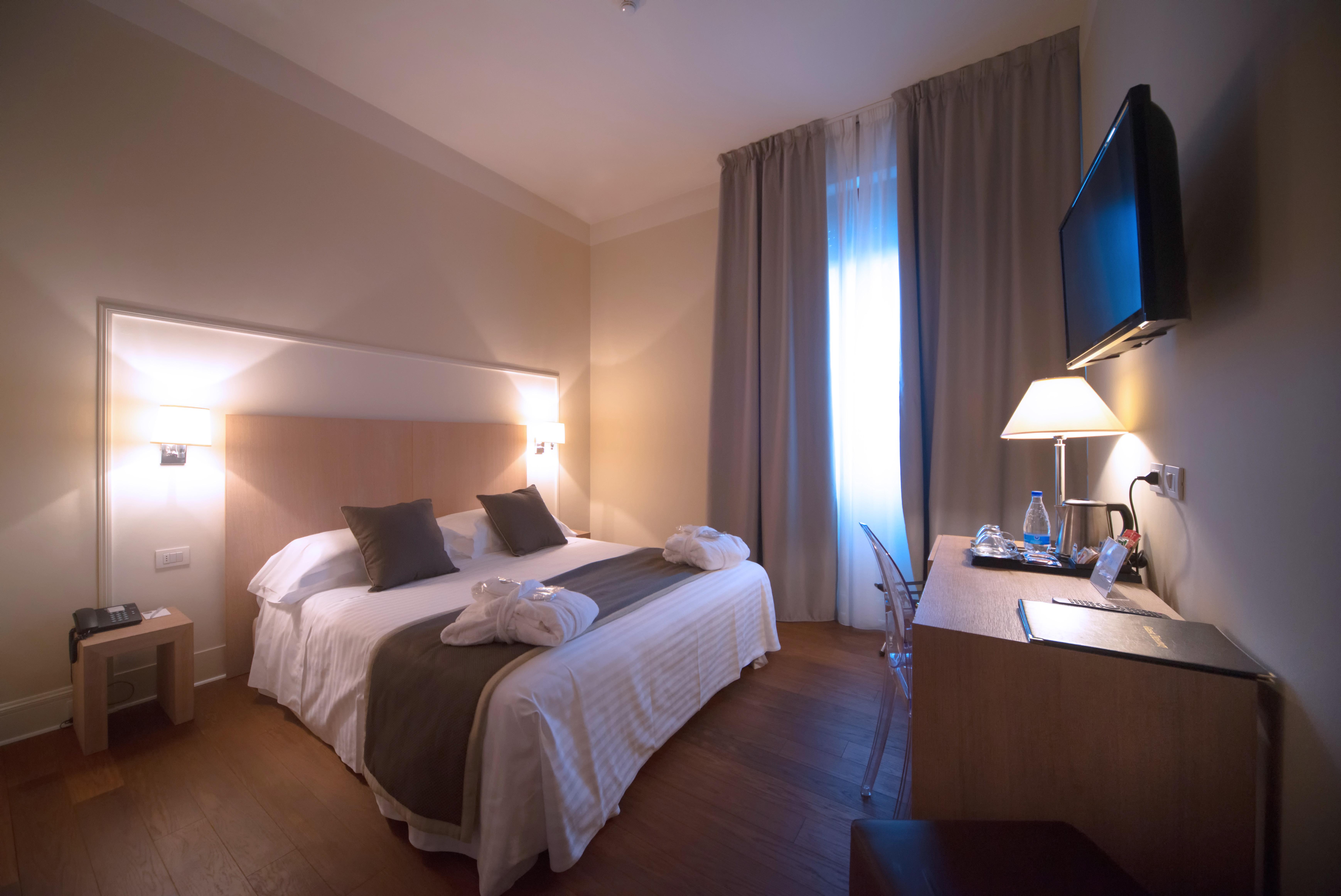 Hotel De La Ville Riccione Kültér fotó